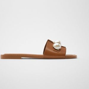 COPY - Zara leather sandals with pearls